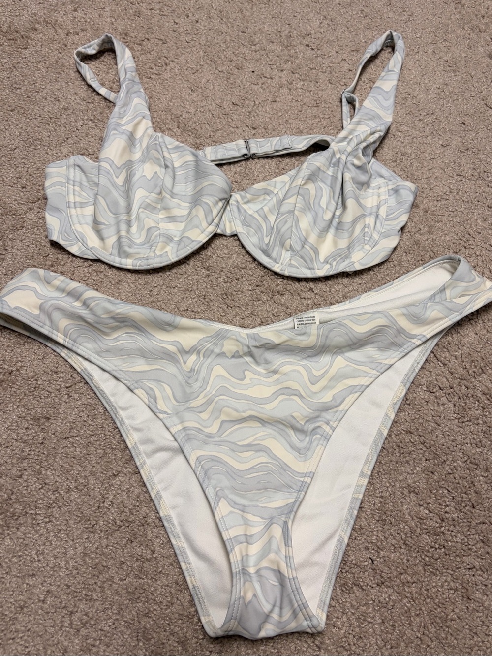 Abercrombie & Fitch Marble Wave Print Underwire Bikini